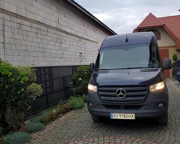 Синий Мерседес Sprinter, объемом двигателя 2.2 л и пробегом 221 тыс. км за 35000 $, фото 7 на Automoto.ua