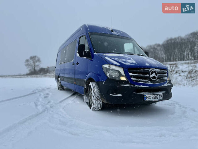 Синий Мерседес Sprinter, объемом двигателя 2.14 л и пробегом 465 тыс. км за 23900 $, фото 1 на Automoto.ua