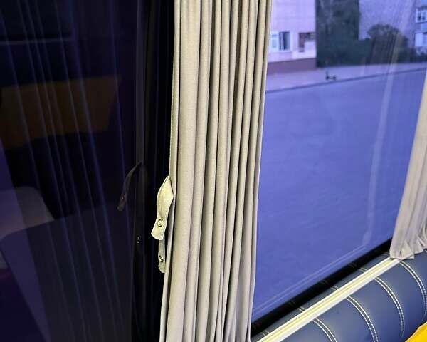 Синий Мерседес Sprinter, объемом двигателя 2.14 л и пробегом 176 тыс. км за 26600 $, фото 77 на Automoto.ua