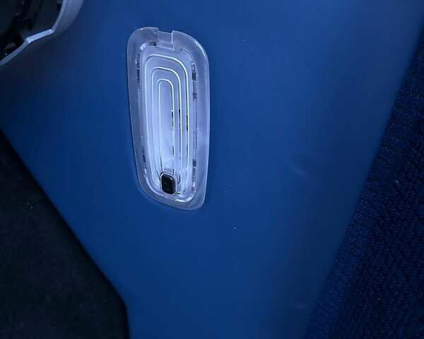 Синий Мерседес Sprinter, объемом двигателя 2.14 л и пробегом 176 тыс. км за 26600 $, фото 95 на Automoto.ua