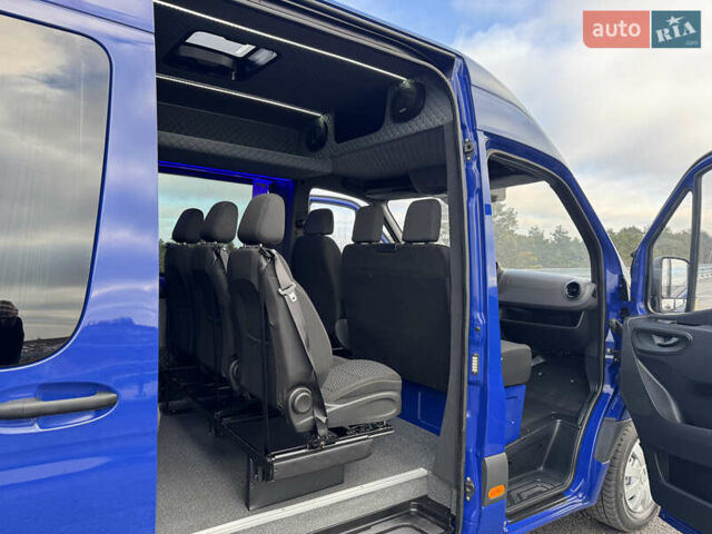 Синий Мерседес Sprinter, объемом двигателя 2.2 л и пробегом 206 тыс. км за 30600 $, фото 38 на Automoto.ua