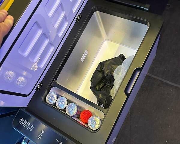 Синий Мерседес Sprinter, объемом двигателя 2.14 л и пробегом 176 тыс. км за 26600 $, фото 64 на Automoto.ua