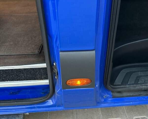 Синий Мерседес Sprinter, объемом двигателя 2.14 л и пробегом 176 тыс. км за 26600 $, фото 86 на Automoto.ua