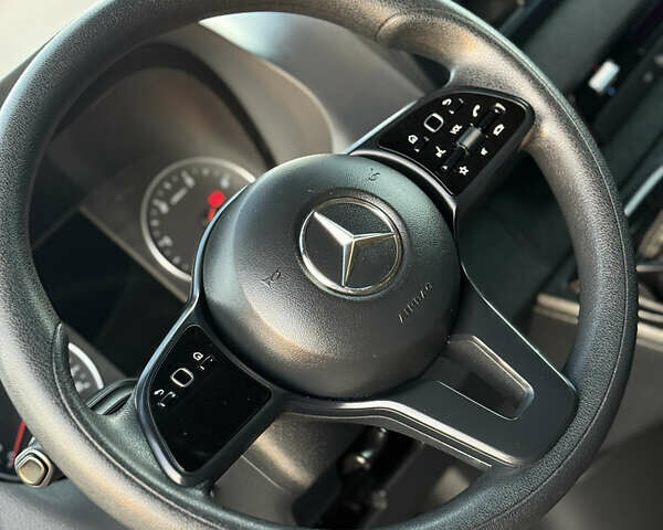 Синий Мерседес Sprinter, объемом двигателя 2.2 л и пробегом 271 тыс. км за 24900 $, фото 29 на Automoto.ua