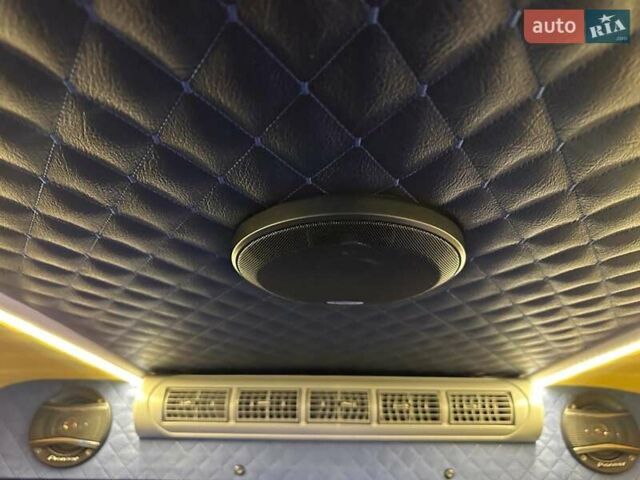 Синий Мерседес Sprinter, объемом двигателя 2.14 л и пробегом 176 тыс. км за 26600 $, фото 68 на Automoto.ua