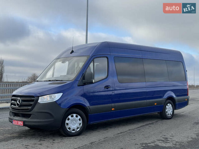 Синий Мерседес Sprinter, объемом двигателя 2.2 л и пробегом 206 тыс. км за 30600 $, фото 1 на Automoto.ua