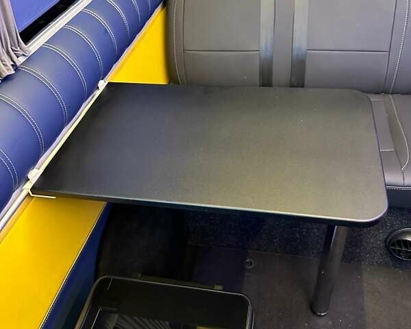 Синий Мерседес Sprinter, объемом двигателя 2.14 л и пробегом 176 тыс. км за 26600 $, фото 65 на Automoto.ua