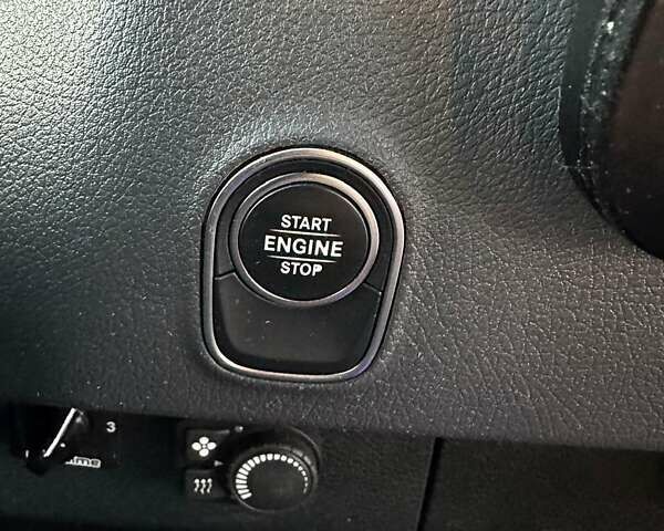 Синий Мерседес Sprinter, объемом двигателя 2.14 л и пробегом 176 тыс. км за 26600 $, фото 73 на Automoto.ua