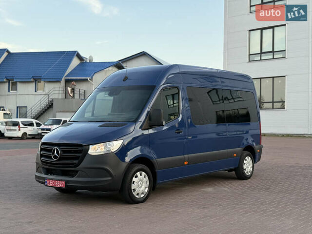 Синий Мерседес Sprinter, объемом двигателя 2.2 л и пробегом 271 тыс. км за 24900 $, фото 8 на Automoto.ua
