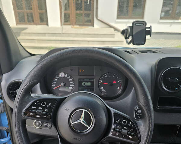 Синий Мерседес Sprinter, объемом двигателя 2.14 л и пробегом 100 тыс. км за 31500 $, фото 30 на Automoto.ua