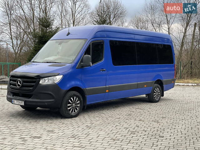 Синий Мерседес Sprinter, объемом двигателя 0 л и пробегом 387 тыс. км за 37038 $, фото 2 на Automoto.ua