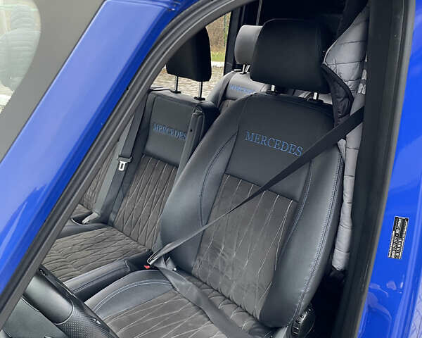 Синий Мерседес Sprinter, объемом двигателя 0 л и пробегом 387 тыс. км за 37038 $, фото 18 на Automoto.ua