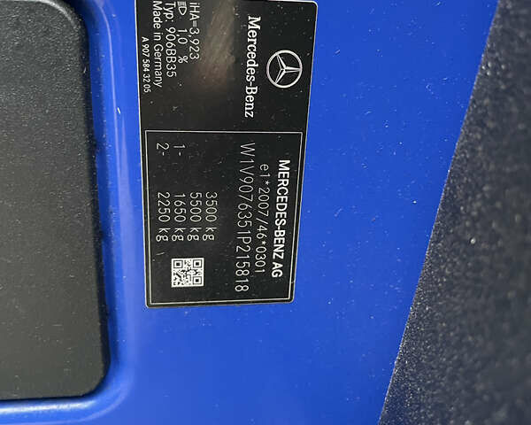 Синий Мерседес Sprinter, объемом двигателя 0 л и пробегом 387 тыс. км за 37038 $, фото 15 на Automoto.ua