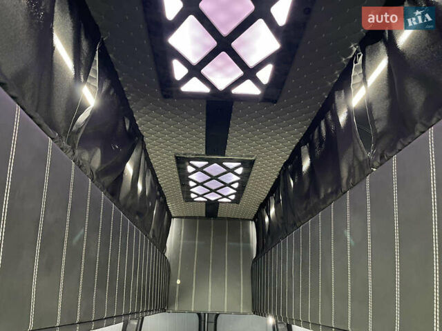 Синій Мерседес Sprinter, об'ємом двигуна 2.99 л та пробігом 102 тис. км за 67000 $, фото 25 на Automoto.ua