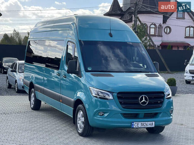 Синій Мерседес Sprinter, об'ємом двигуна 2.99 л та пробігом 102 тис. км за 67000 $, фото 5 на Automoto.ua