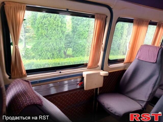 Зелений Мерседес Sprinter, об'ємом двигуна 2.9 л та пробігом 352 тис. км за 8300 $, фото 6 на Automoto.ua