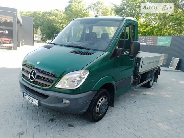 Зеленый Мерседес Sprinter, объемом двигателя 2.1 л и пробегом 400 тыс. км за 21999 $, фото 1 на Automoto.ua