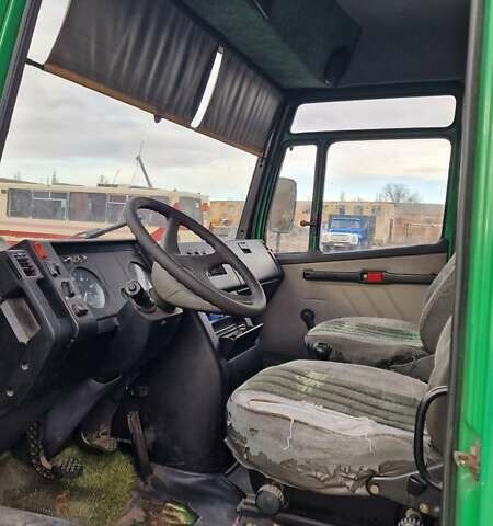 Зеленый Мерседес Sprinter, объемом двигателя 0 л и пробегом 520 тыс. км за 4000 $, фото 7 на Automoto.ua