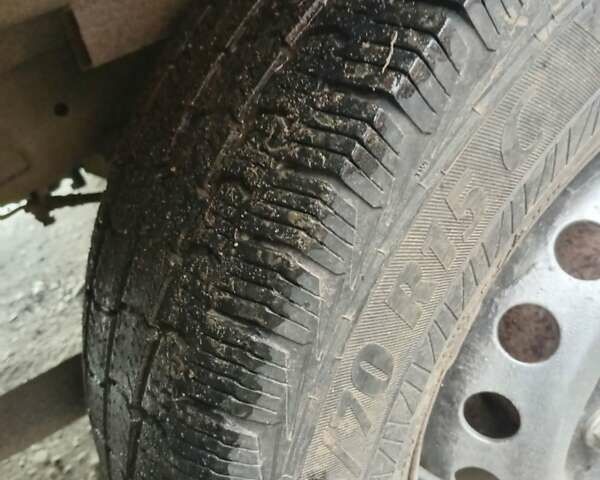 Зелений Мерседес Sprinter, об'ємом двигуна 0 л та пробігом 340 тис. км за 2950 $, фото 14 на Automoto.ua