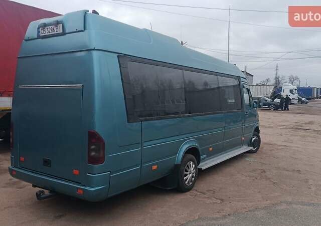 Зелений Мерседес Sprinter, об'ємом двигуна 2.87 л та пробігом 1000 тис. км за 12000 $, фото 2 на Automoto.ua