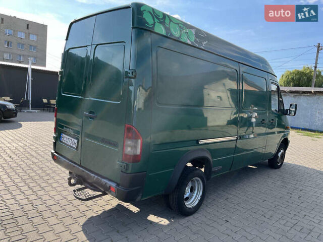 Зелений Мерседес Sprinter, об'ємом двигуна 2.2 л та пробігом 307 тис. км за 8995 $, фото 2 на Automoto.ua
