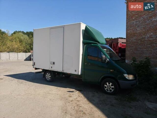 Зеленый Мерседес Sprinter, объемом двигателя 2.69 л и пробегом 450 тыс. км за 9900 $, фото 5 на Automoto.ua
