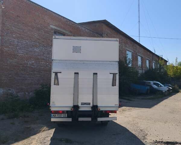 Зеленый Мерседес Sprinter, объемом двигателя 2.69 л и пробегом 450 тыс. км за 9900 $, фото 3 на Automoto.ua