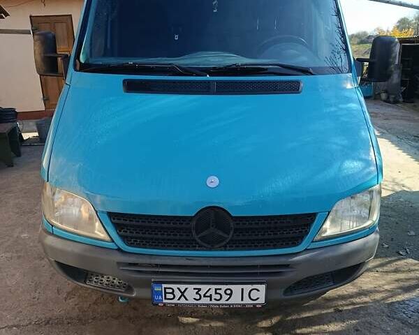 Зелений Мерседес Sprinter, об'ємом двигуна 2.1 л та пробігом 466 тис. км за 10500 $, фото 9 на Automoto.ua