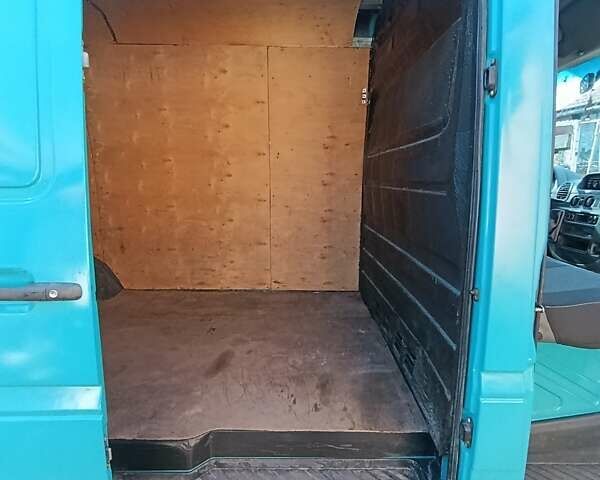 Зелений Мерседес Sprinter, об'ємом двигуна 2.1 л та пробігом 466 тис. км за 10500 $, фото 20 на Automoto.ua