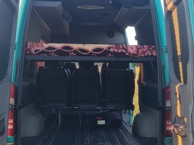 Зелений Мерседес Sprinter, об'ємом двигуна 2.1 л та пробігом 600 тис. км за 13700 $, фото 5 на Automoto.ua