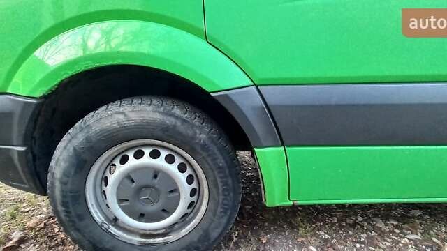 Зеленый Мерседес Sprinter, объемом двигателя 2.15 л и пробегом 320 тыс. км за 10500 $, фото 11 на Automoto.ua