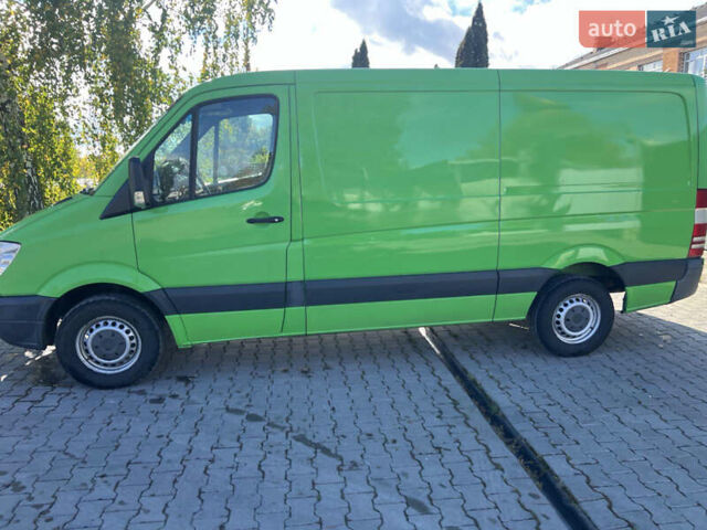 Зелений Мерседес Sprinter, об'ємом двигуна 2.14 л та пробігом 397 тис. км за 12300 $, фото 7 на Automoto.ua