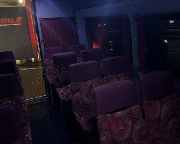 Зеленый Мерседес Sprinter, объемом двигателя 2.15 л и пробегом 578 тыс. км за 8999 $, фото 25 на Automoto.ua