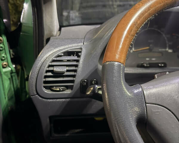 Зеленый Мерседес Sprinter, объемом двигателя 2.15 л и пробегом 578 тыс. км за 8999 $, фото 20 на Automoto.ua