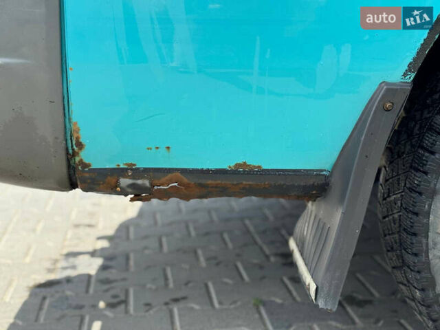 Зеленый Мерседес Sprinter, объемом двигателя 2.7 л и пробегом 550 тыс. км за 4300 $, фото 15 на Automoto.ua