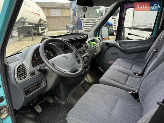 Зелений Мерседес Sprinter, об'ємом двигуна 2.2 л та пробігом 275 тис. км за 13500 $, фото 5 на Automoto.ua