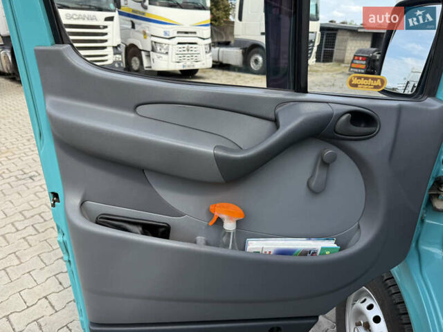 Зелений Мерседес Sprinter, об'ємом двигуна 2.2 л та пробігом 275 тис. км за 13500 $, фото 6 на Automoto.ua