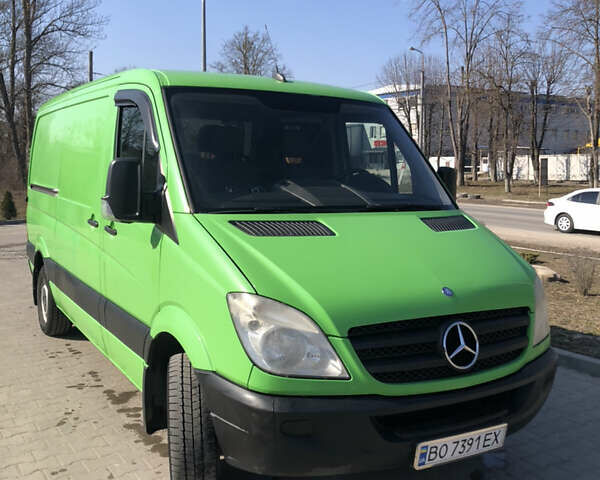 Зеленый Мерседес Sprinter, объемом двигателя 2.15 л и пробегом 430 тыс. км за 10200 $, фото 22 на Automoto.ua