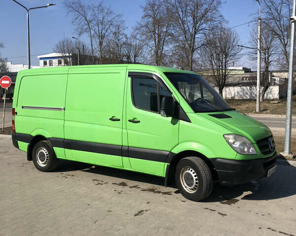 Зеленый Мерседес Sprinter, объемом двигателя 2.15 л и пробегом 430 тыс. км за 10200 $, фото 23 на Automoto.ua