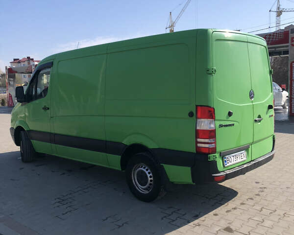 Зеленый Мерседес Sprinter, объемом двигателя 2.15 л и пробегом 430 тыс. км за 10200 $, фото 8 на Automoto.ua