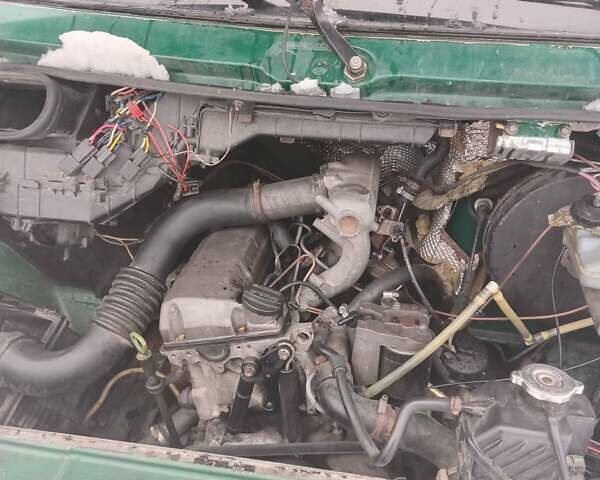 Зеленый Мерседес Sprinter, объемом двигателя 0 л и пробегом 4 тыс. км за 3100 $, фото 13 на Automoto.ua