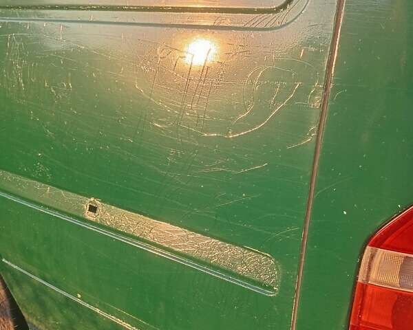 Зеленый Мерседес Sprinter, объемом двигателя 0 л и пробегом 4 тыс. км за 3100 $, фото 3 на Automoto.ua