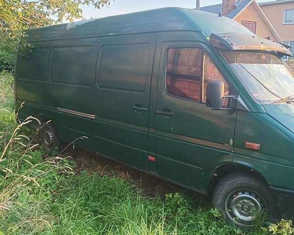 Зеленый Мерседес Sprinter, объемом двигателя 0 л и пробегом 4 тыс. км за 3300 $, фото 4 на Automoto.ua