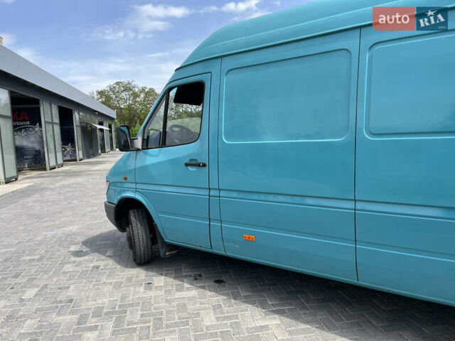 Зеленый Мерседес Sprinter, объемом двигателя 2.9 л и пробегом 366 тыс. км за 9800 $, фото 6 на Automoto.ua