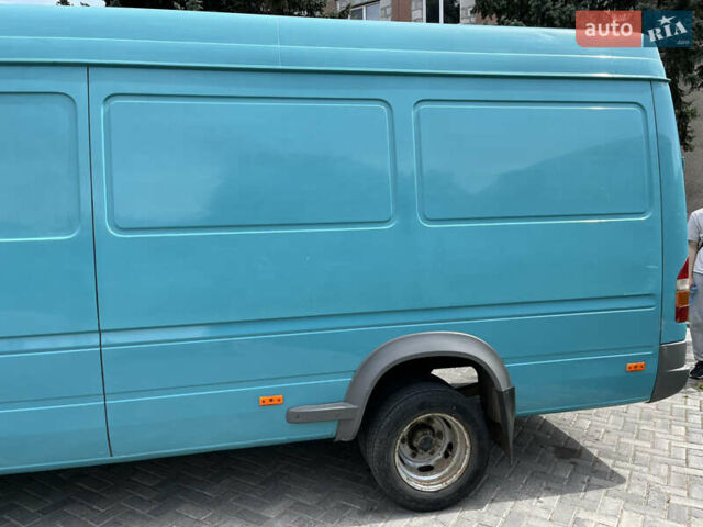 Зеленый Мерседес Sprinter, объемом двигателя 2.9 л и пробегом 366 тыс. км за 9800 $, фото 8 на Automoto.ua
