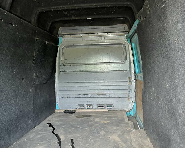 Зеленый Мерседес Sprinter, объемом двигателя 2.9 л и пробегом 366 тыс. км за 9800 $, фото 23 на Automoto.ua