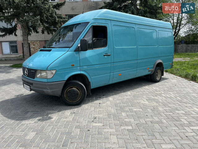Зеленый Мерседес Sprinter, объемом двигателя 2.9 л и пробегом 366 тыс. км за 9800 $, фото 3 на Automoto.ua
