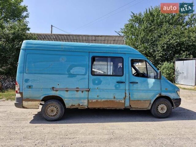 Зеленый Мерседес Sprinter, объемом двигателя 2.9 л и пробегом 800 тыс. км за 2900 $, фото 9 на Automoto.ua