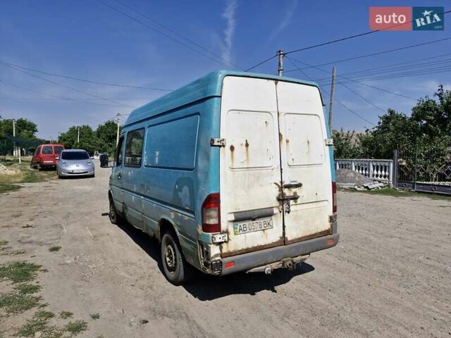 Зеленый Мерседес Sprinter, объемом двигателя 2.9 л и пробегом 800 тыс. км за 2900 $, фото 4 на Automoto.ua
