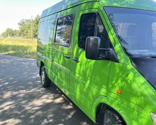 Зелений Мерседес Sprinter, об'ємом двигуна 2.87 л та пробігом 643 тис. км за 5500 $, фото 3 на Automoto.ua